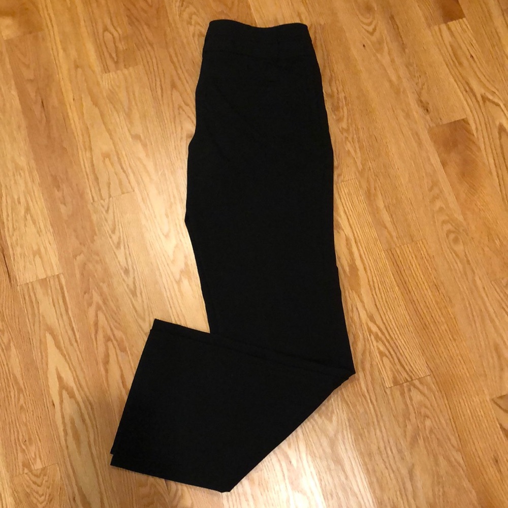 Women’s dress pants. Black size 8 boot cut. AB Studio